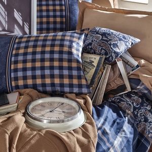 Bedding Set + Blanket  Twin